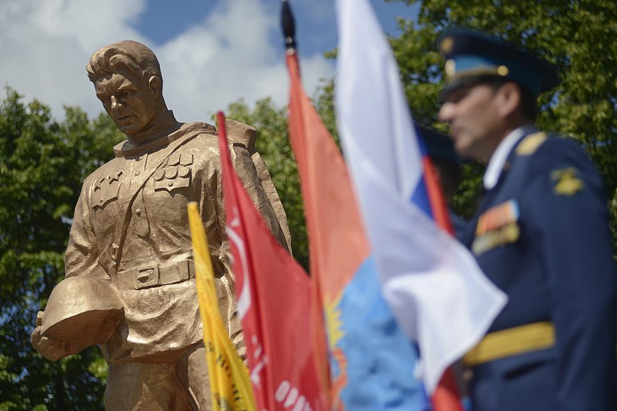 Открытие мемориала в Знаменском районе - 0
